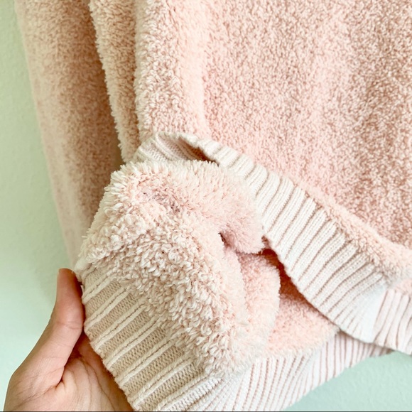 Girls Fuzzy Tucker+Tate Baby Pink Crew Neck - Picture 5 of 11